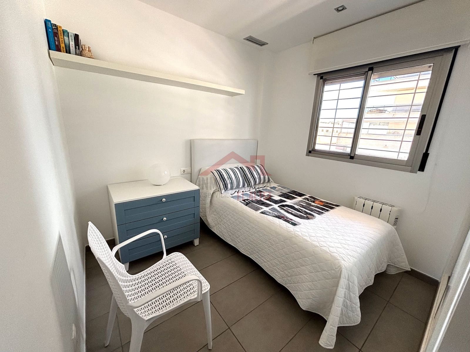 3 Zimmer Apartment zu vermieten in Elche / Elx mit Pool - 950 € (Ref: 8912101)