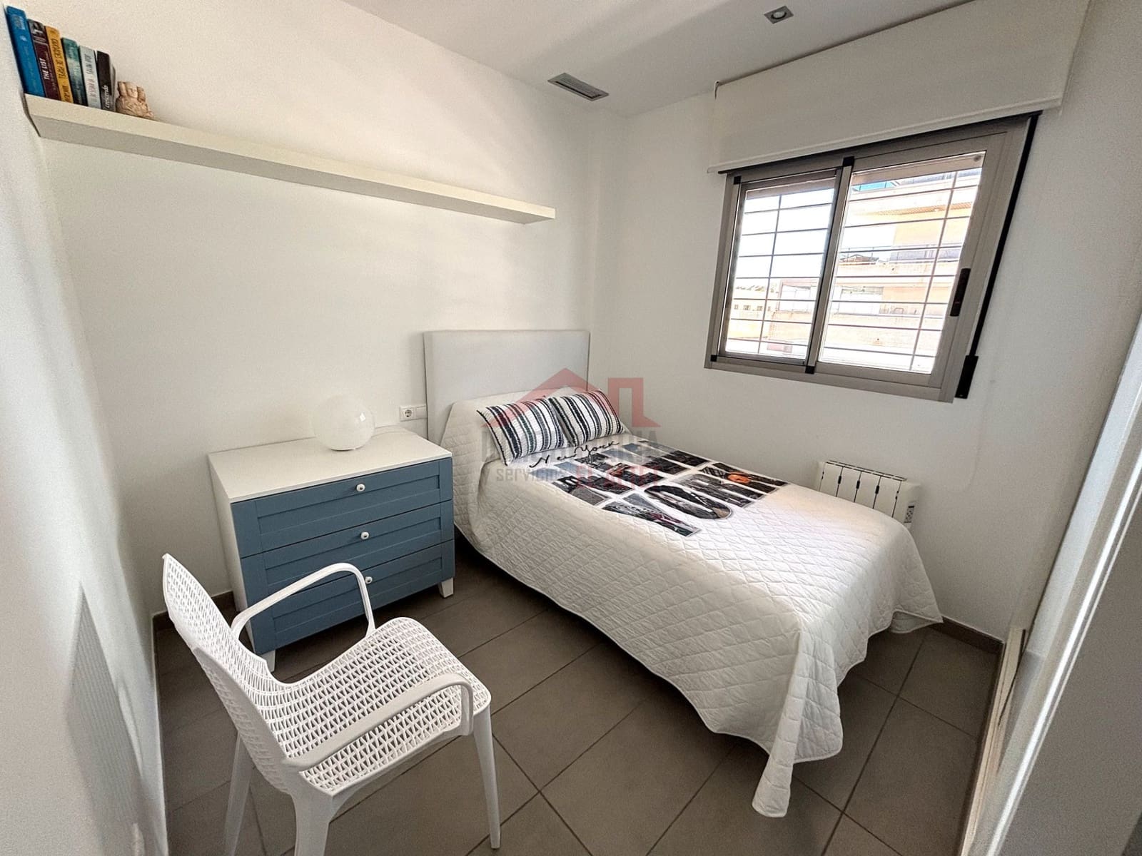 3 Zimmer Apartment zu vermieten in Elche / Elx mit Pool - 950 € (Ref: 8912101)