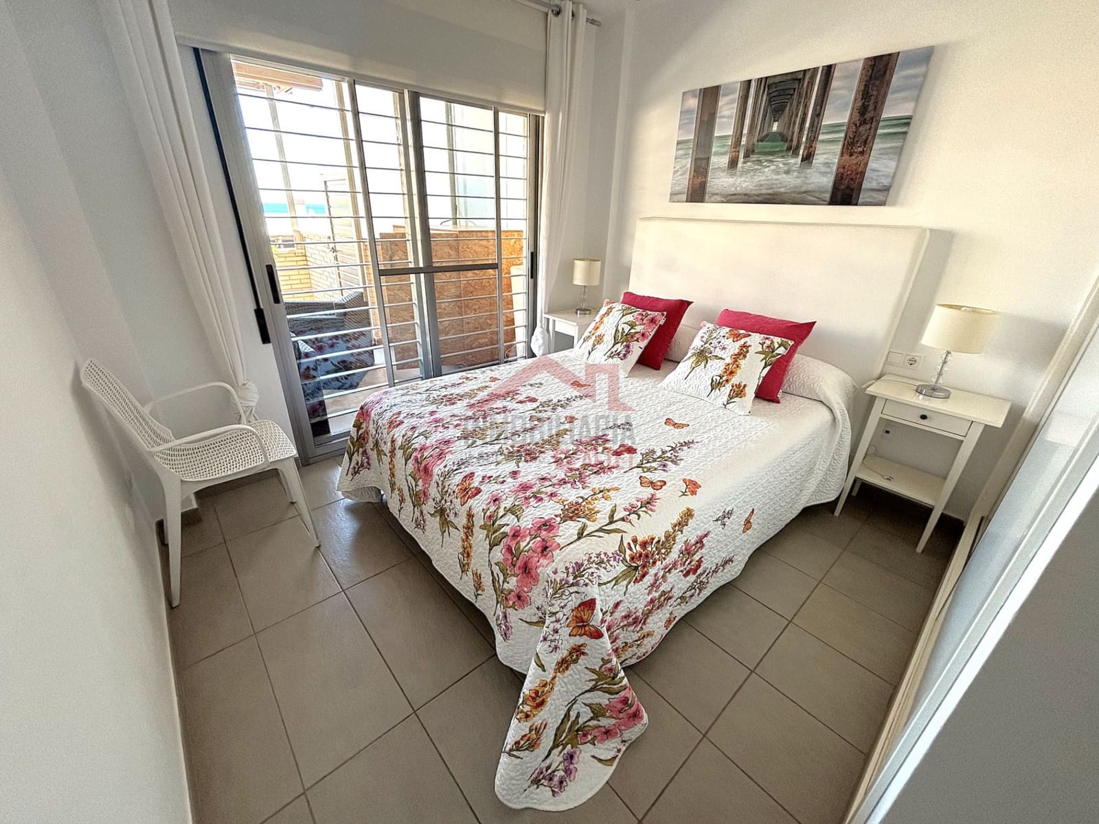 3 Zimmer Apartment zu vermieten in Elche / Elx mit Pool - 950 € (Ref: 8912101)