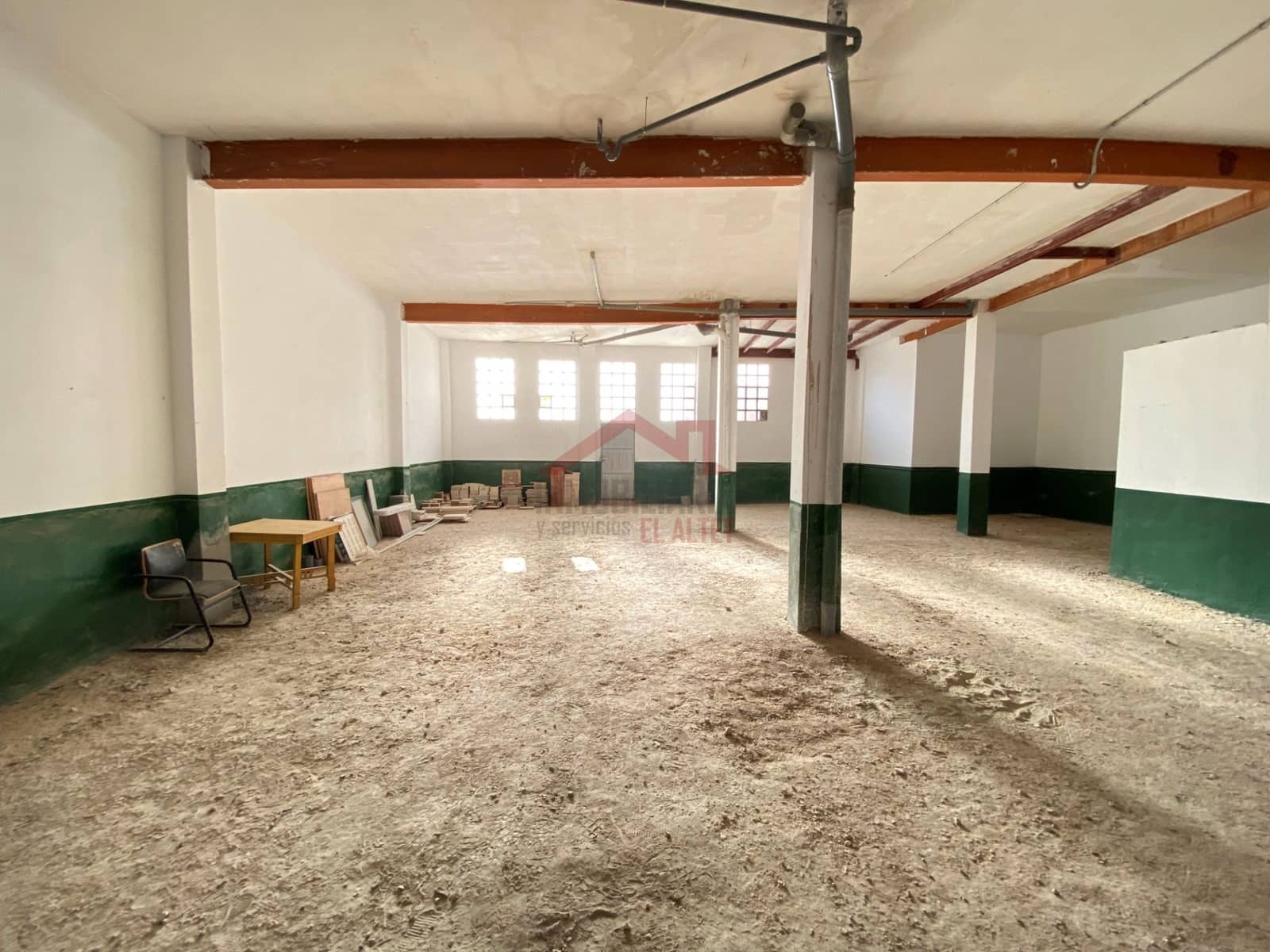 Erhverv til salg i Elche / Elx - € 125.000 (Ref: 8949767)