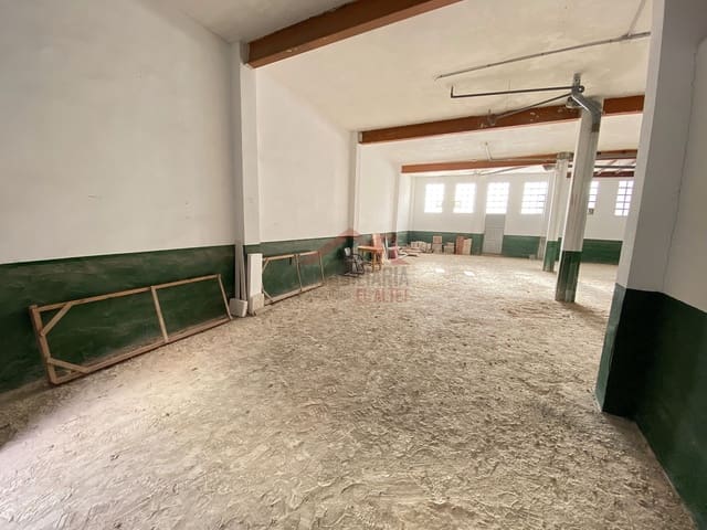 Kommersiell till salu i El Altet, Elche / Elx - 125 000 € (Ref: 8949767)