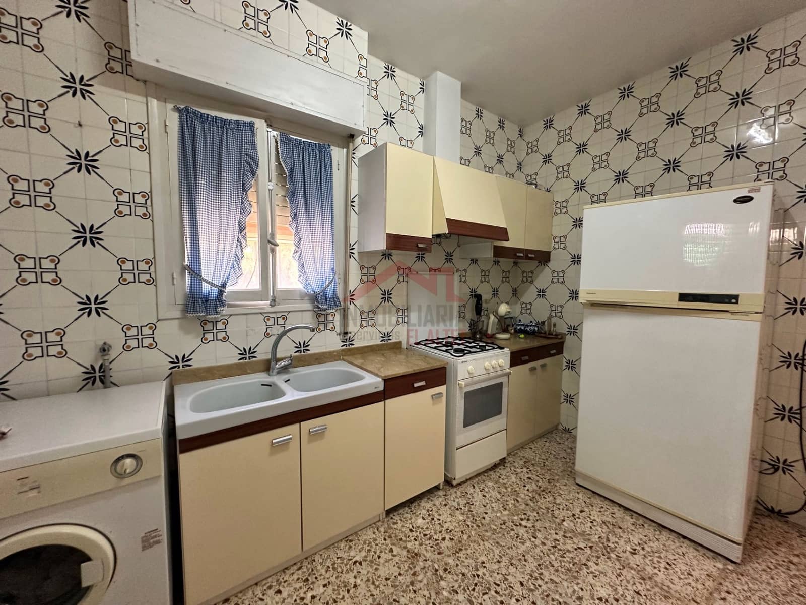 3 slaapkamer Villa te koop in Elche / Elx met zwembad garage - € 299.900 (Ref: 8967271)