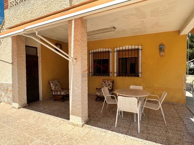 3 slaapkamer Villa te koop in El Altet, Elche / Elx met zwembad garage - € 299.900 (Ref: 8967271)