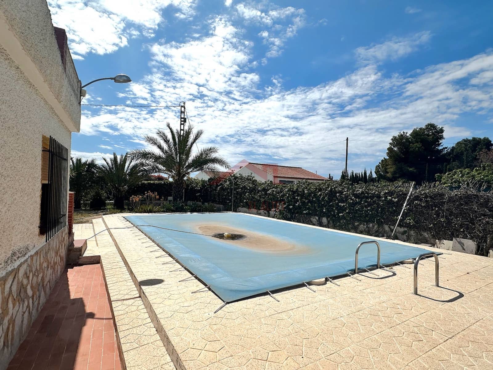 3 slaapkamer Villa te koop in Elche / Elx met zwembad garage - € 299.900 (Ref: 8967271)