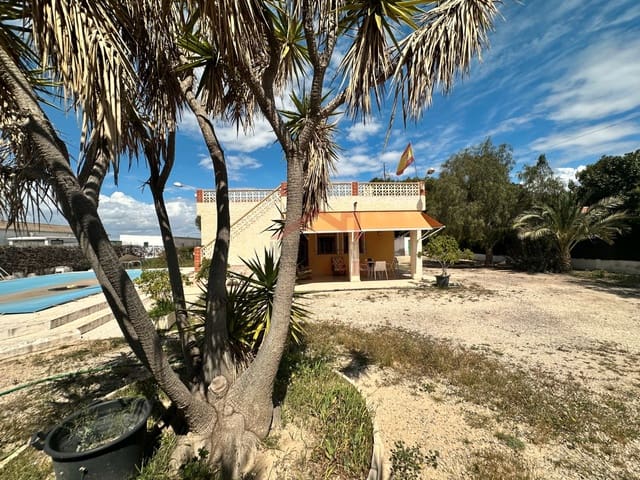 3 slaapkamer Villa te koop in El Altet, Elche / Elx met zwembad garage - € 299.900 (Ref: 8967271)