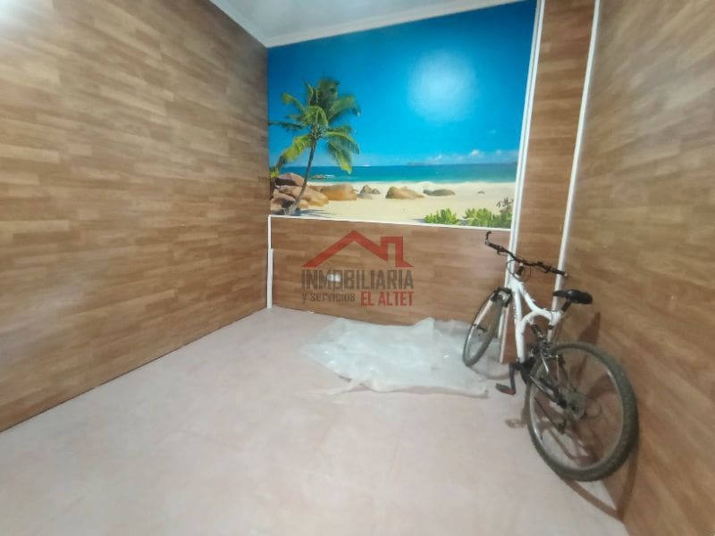 Erhverv til leje i El Altet - € 500 (Ref: 9046233)