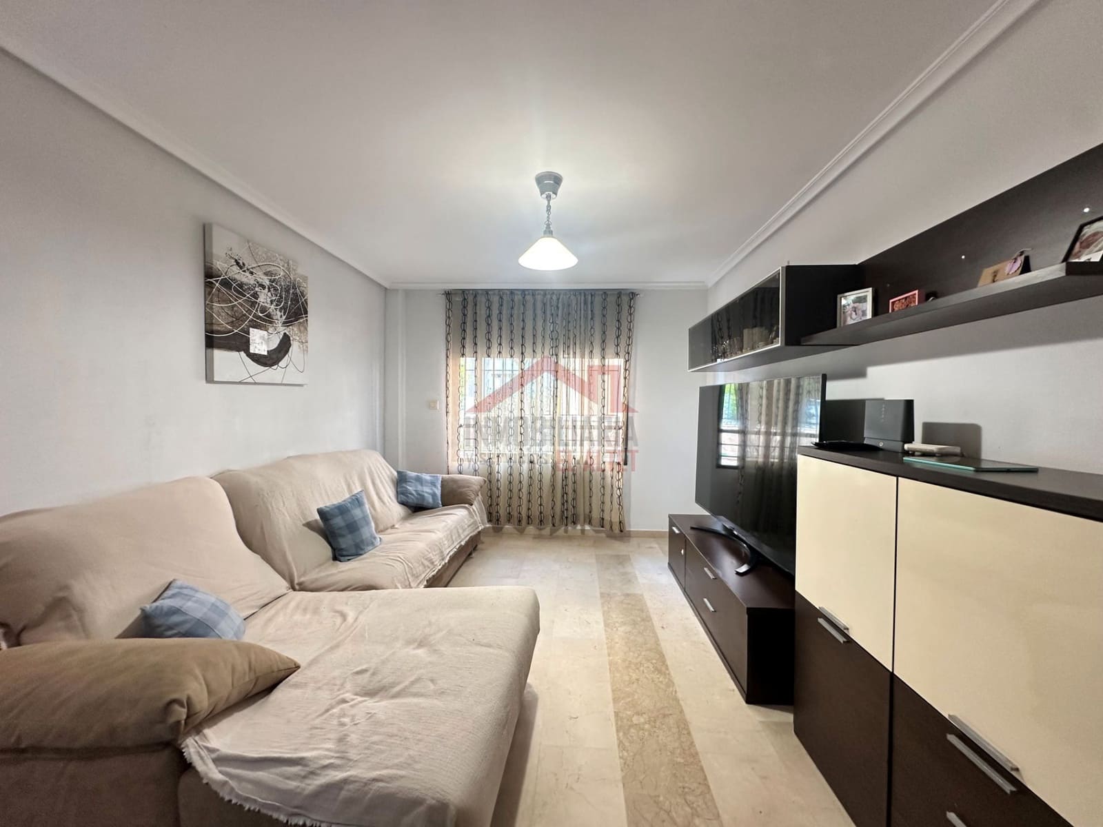 Piso de 2 habitaciones en Santa Pola en venta con garaje - 165.000 € (Ref: 9362923)