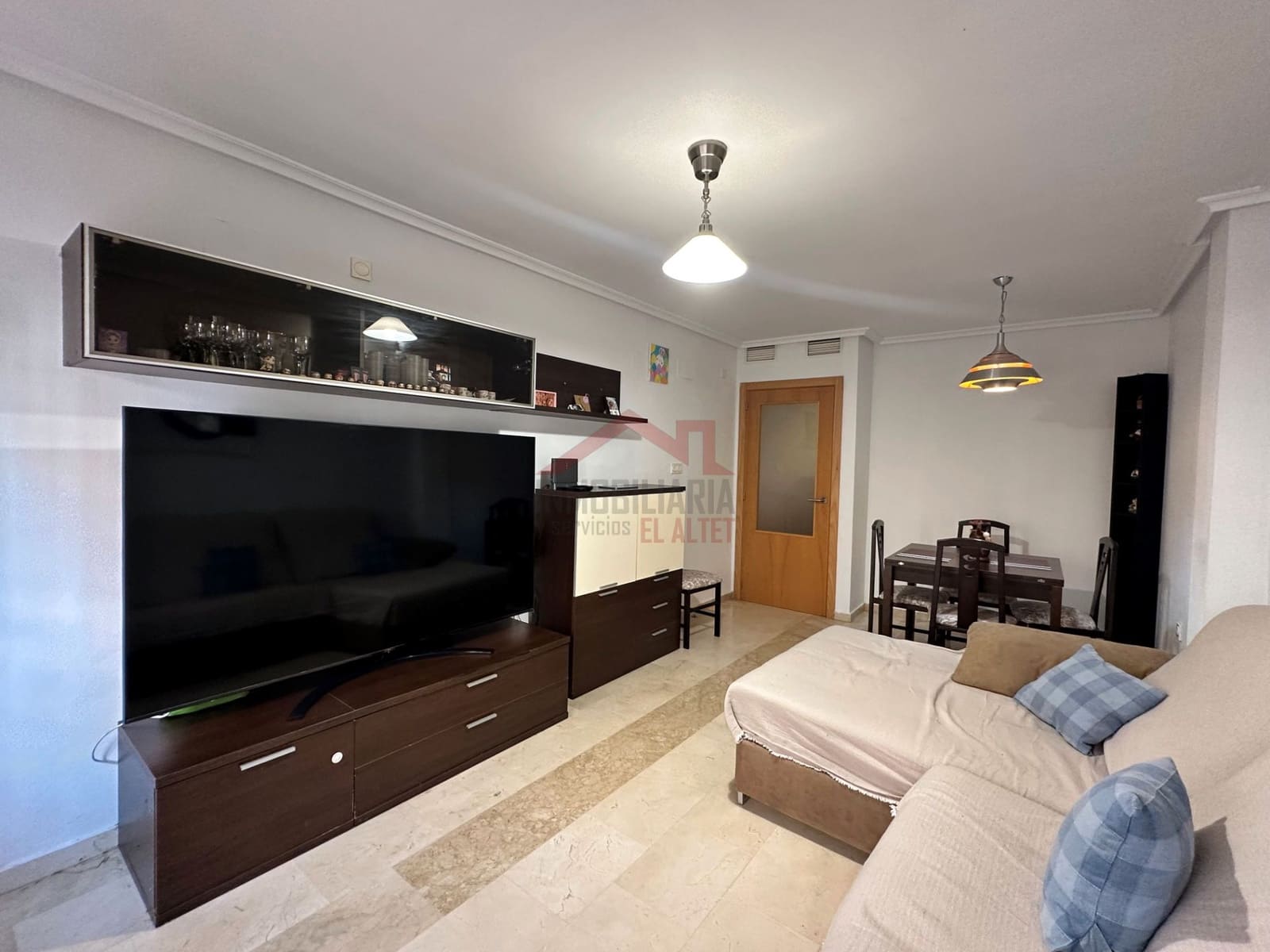 Piso de 2 habitaciones en Santa Pola en venta con garaje - 165.000 € (Ref: 9362923)