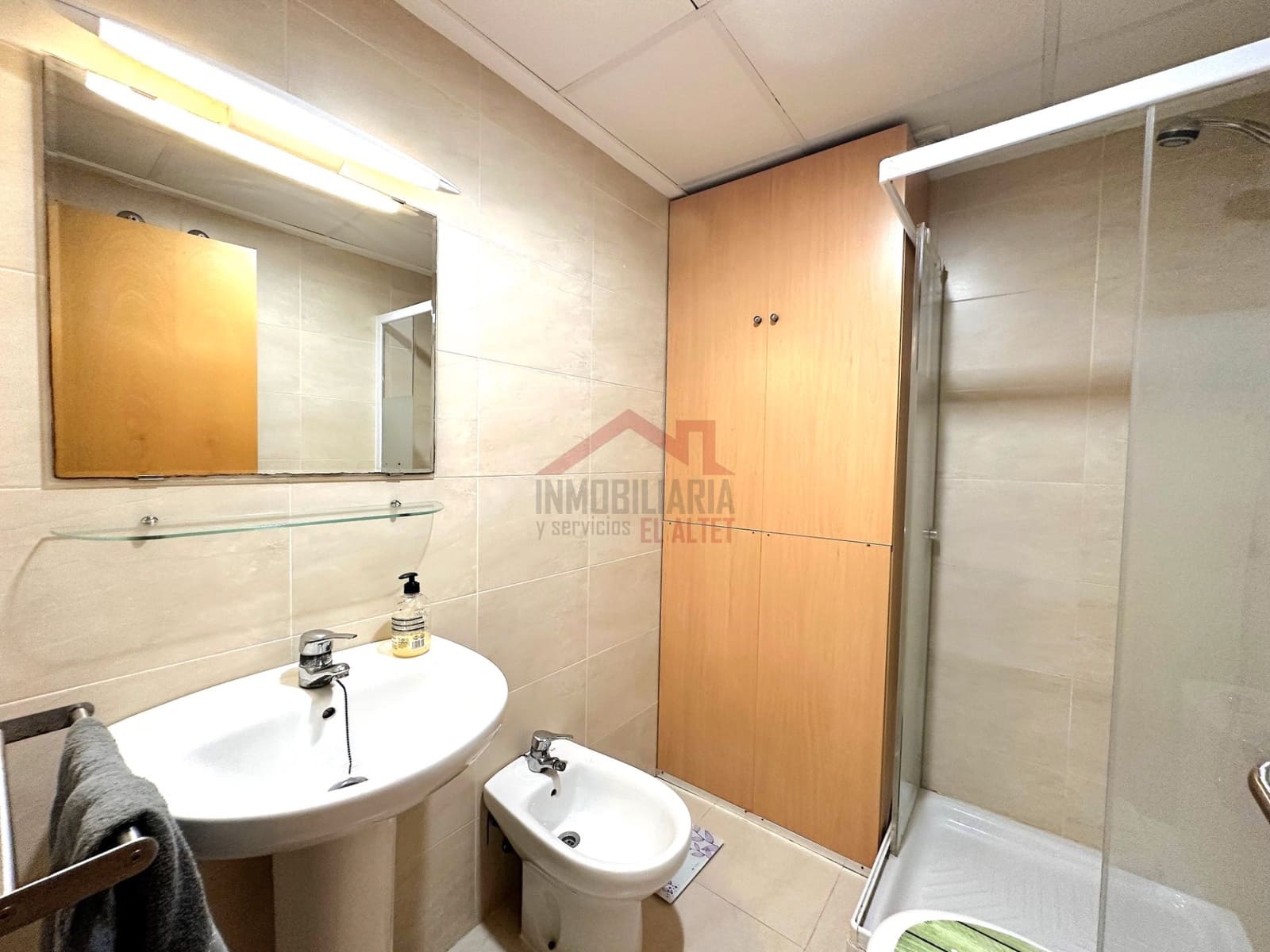 Piso de 2 habitaciones en Santa Pola en venta con garaje - 165.000 € (Ref: 9362923)