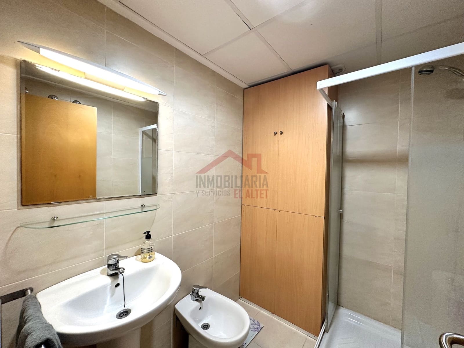 Piso de 2 habitaciones en Santa Pola en venta con garaje - 165.000 € (Ref: 9362923)