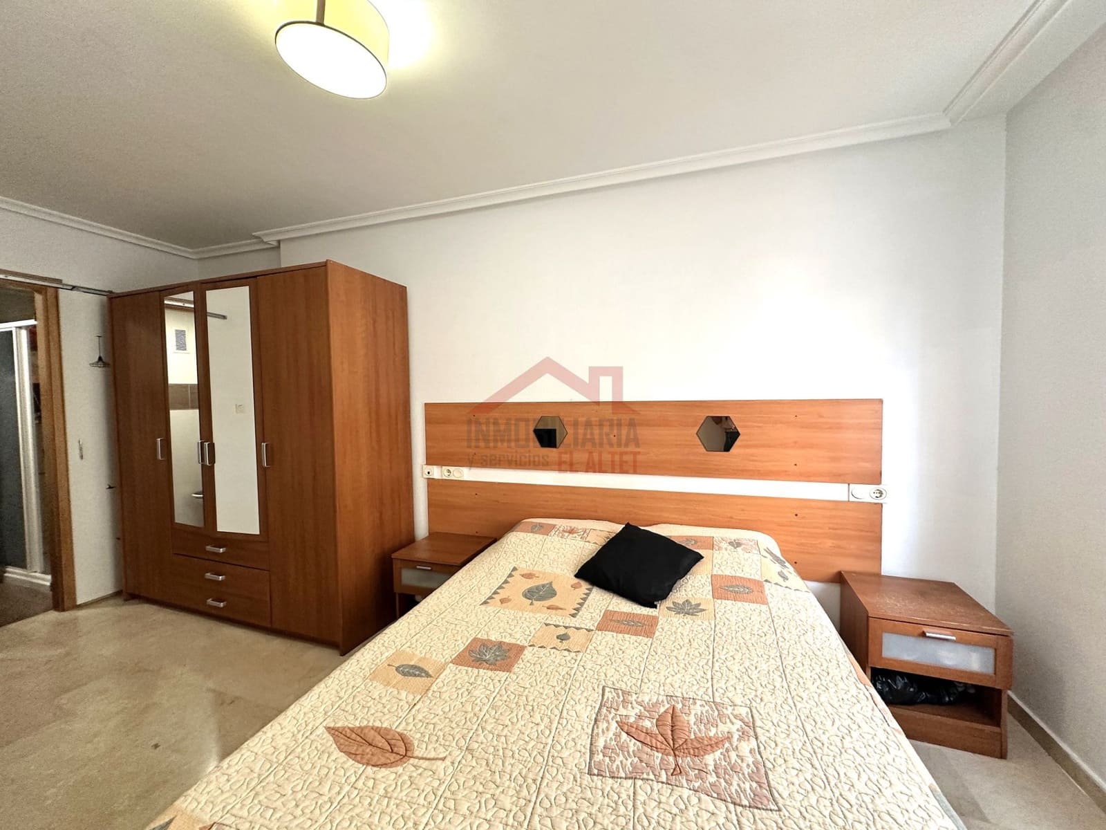 Piso de 2 habitaciones en Santa Pola en venta con garaje - 165.000 € (Ref: 9362923)