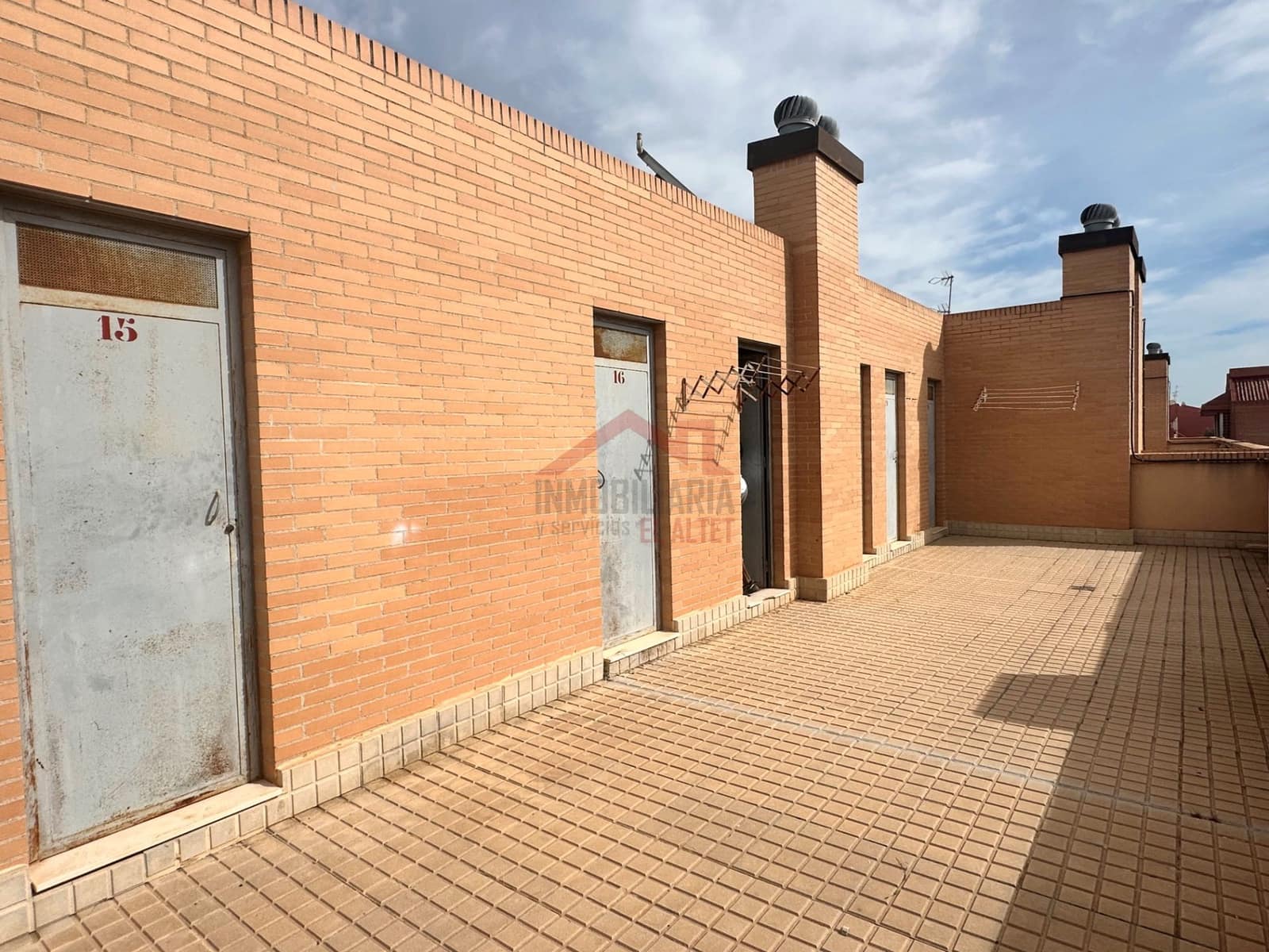 Piso de 2 habitaciones en Santa Pola en venta con garaje - 165.000 € (Ref: 9362923)