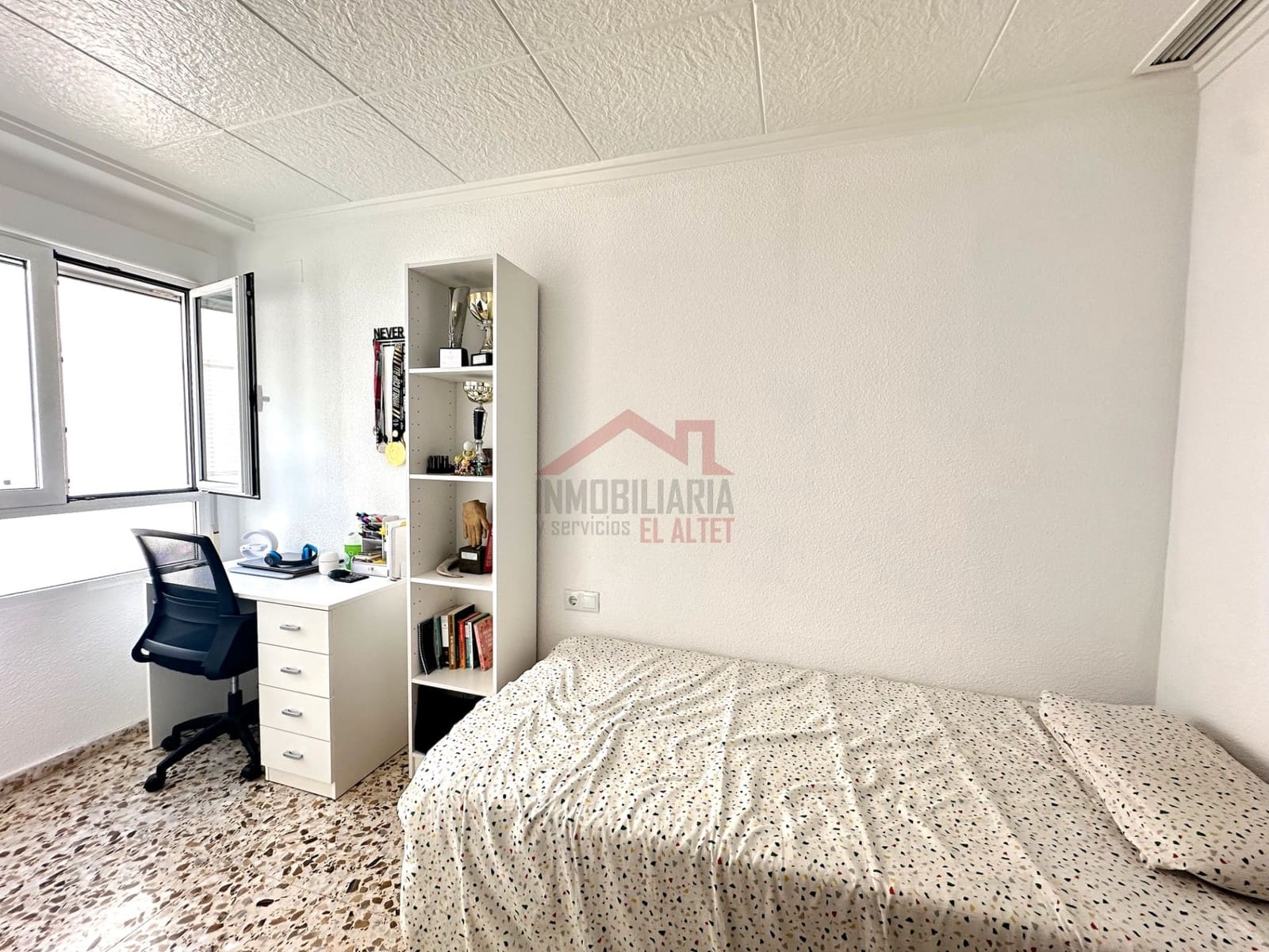 4 slaapkamer Flat te koop in Elche / Elx - € 169.000 (Ref: 9394461)