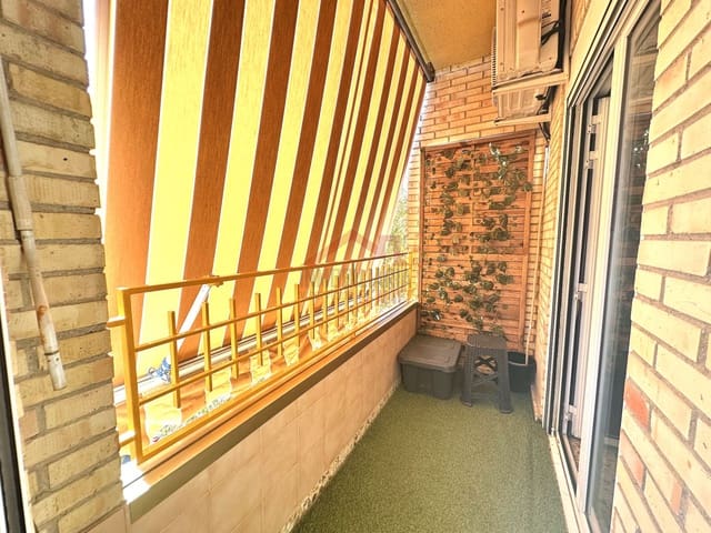 4 slaapkamer Flat te koop in El Altet, Elche / Elx - € 169.000 (Ref: 9394461)