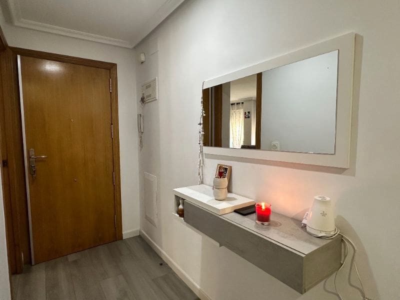 3 makuuhuone Asunto myytävänä paikassa Elche / Elx - 182 000 € (Ref: 9405801)