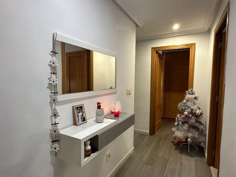 3 makuuhuone Asunto myytävänä paikassa Elche / Elx - 182 000 € (Ref: 9405801)