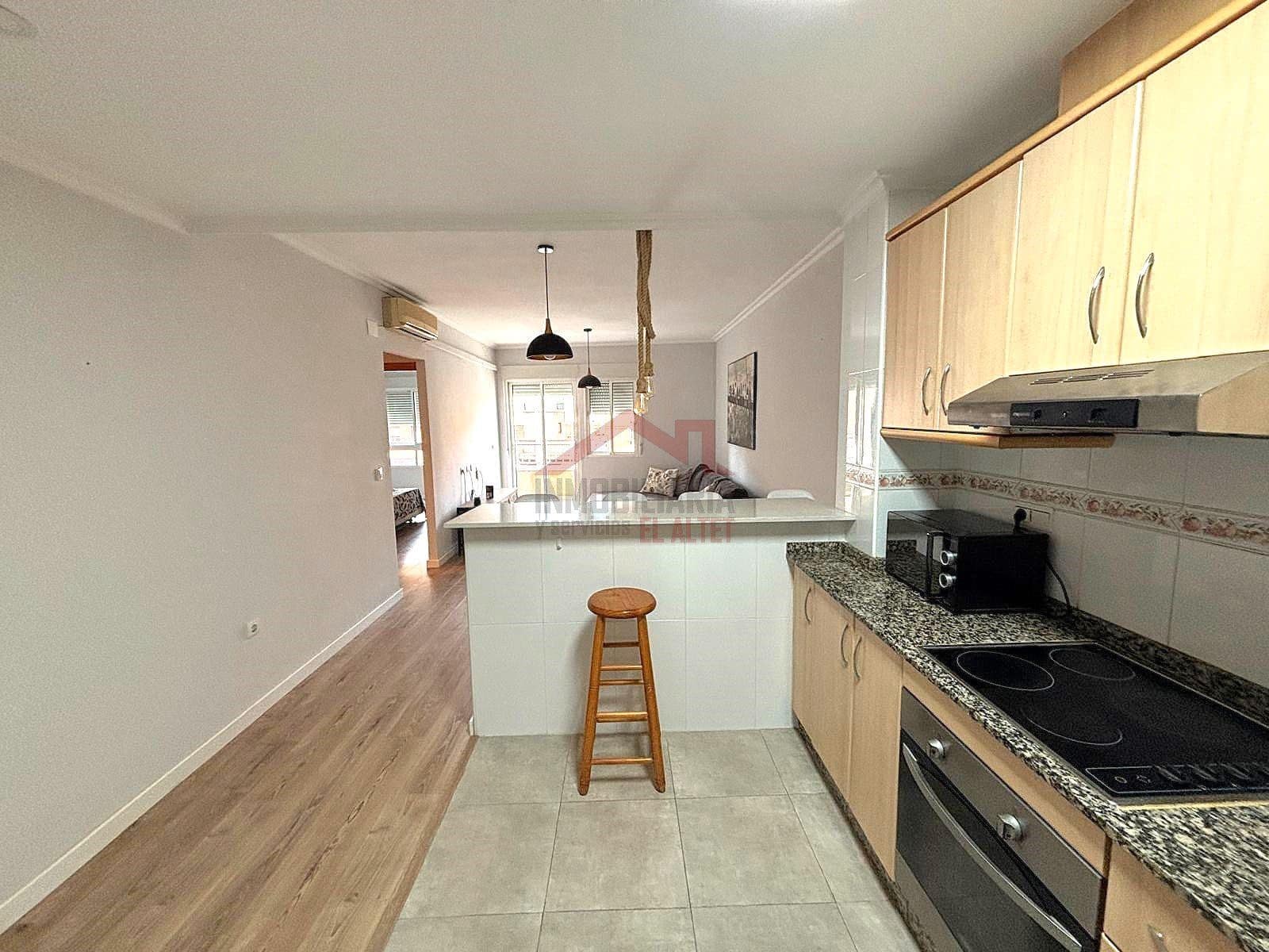 2 makuuhuone Asunto myytävänä paikassa Elche / Elx - 156 000 € (Ref: 9447323)