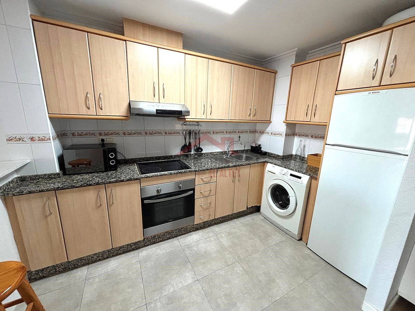 2 makuuhuone Asunto myytävänä paikassa Elche / Elx - 156 000 € (Ref: 9447323)