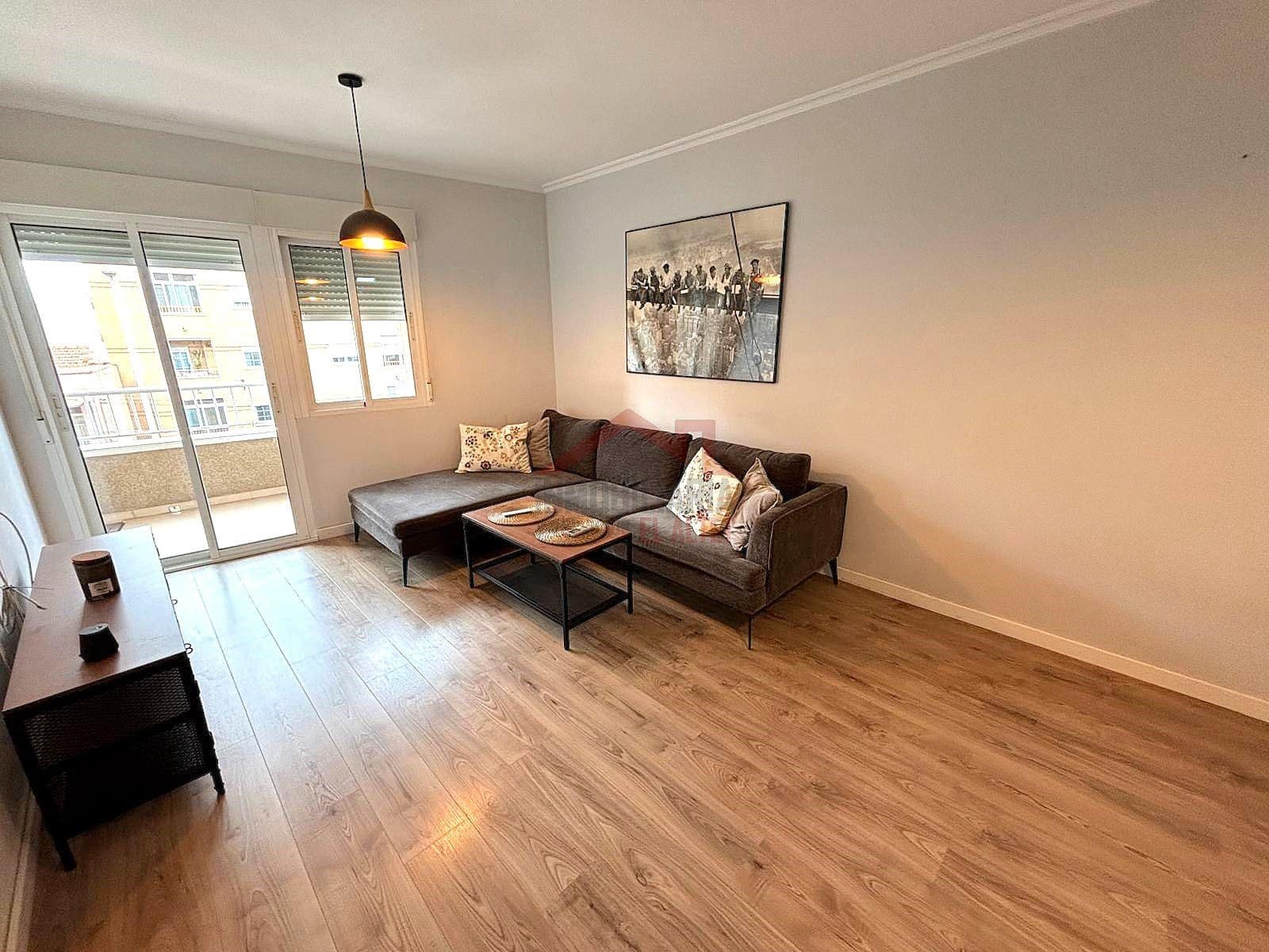 2 makuuhuone Asunto myytävänä paikassa Elche / Elx - 156 000 € (Ref: 9447323)