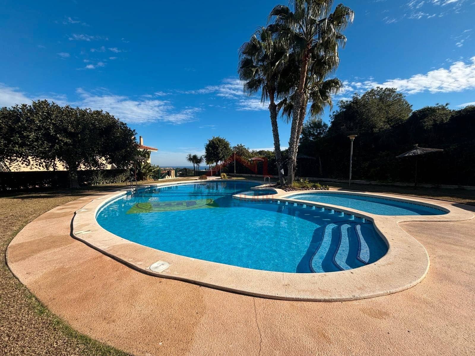 2 Zimmer Apartment zu vermieten in Santa Pola mit Pool - 850 € (Ref: 9454754)