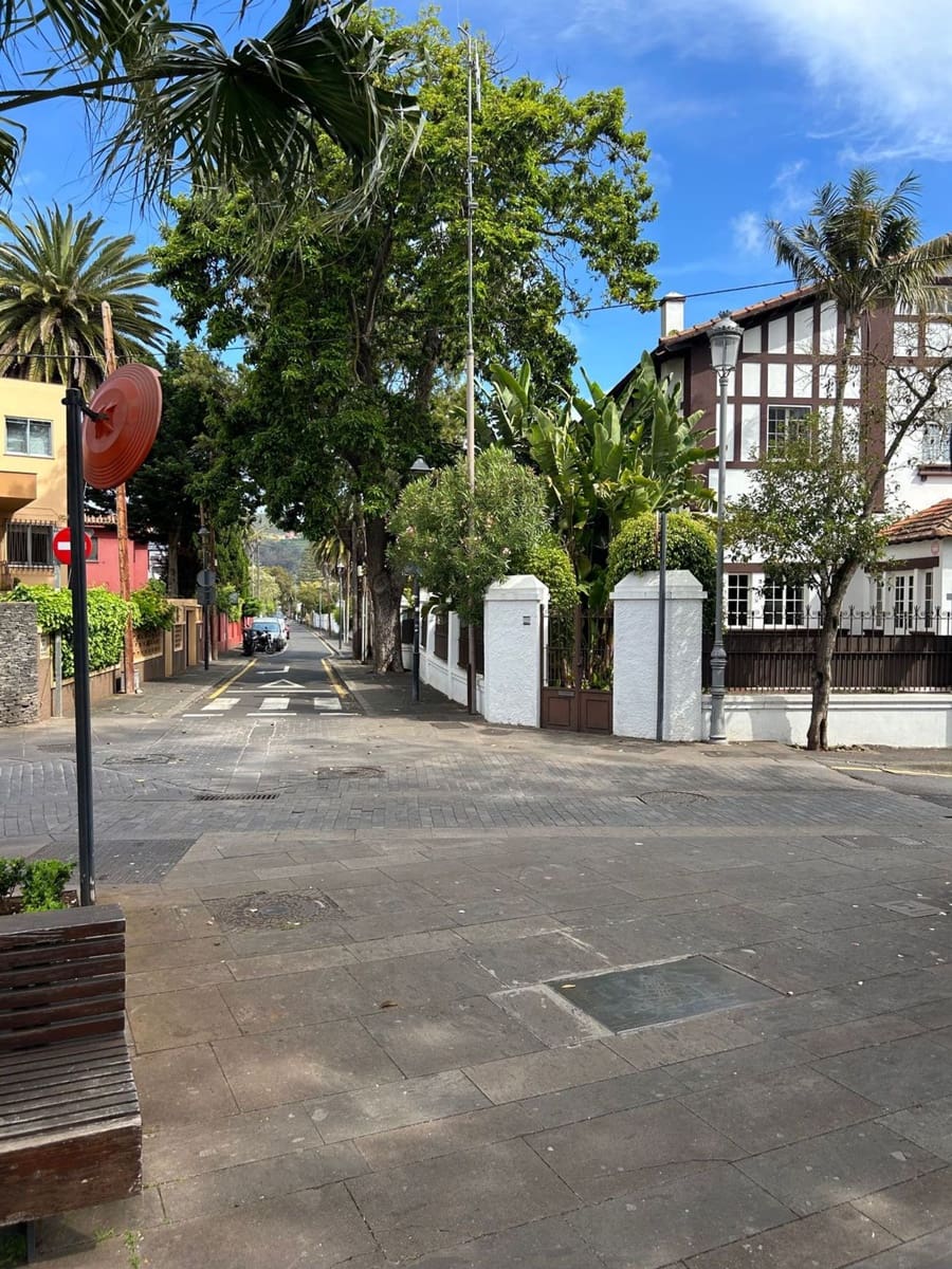 83 soveværelse Villa til salg i San Cristobal de La Laguna med swimmingpool garage - € 1.200.000 (Ref: 9558365)