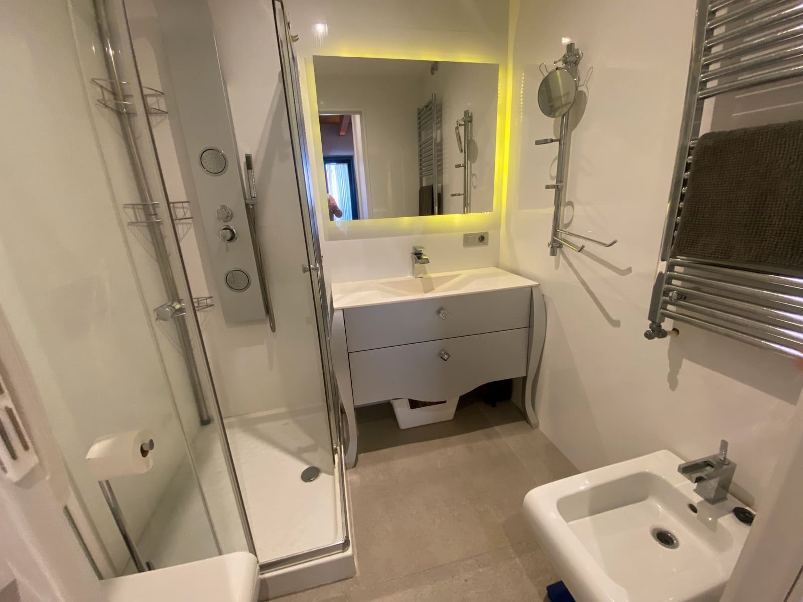 4 soveværelse Byhus til salg i Sant Feliu de Guixols med garage - € 840.000 (Ref: 8782583)