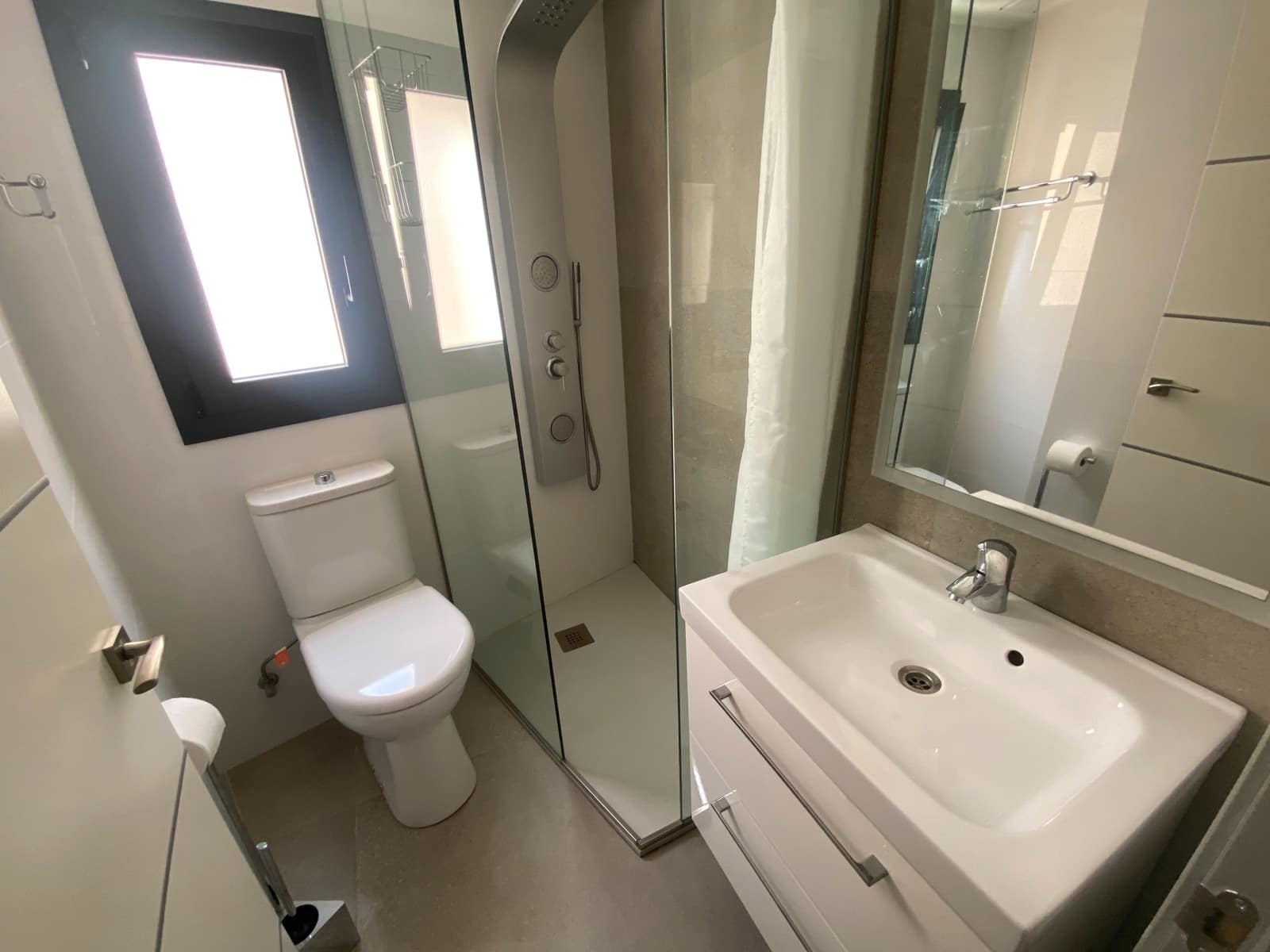 4 soveværelse Byhus til salg i Sant Feliu de Guixols med garage - € 840.000 (Ref: 8782583)