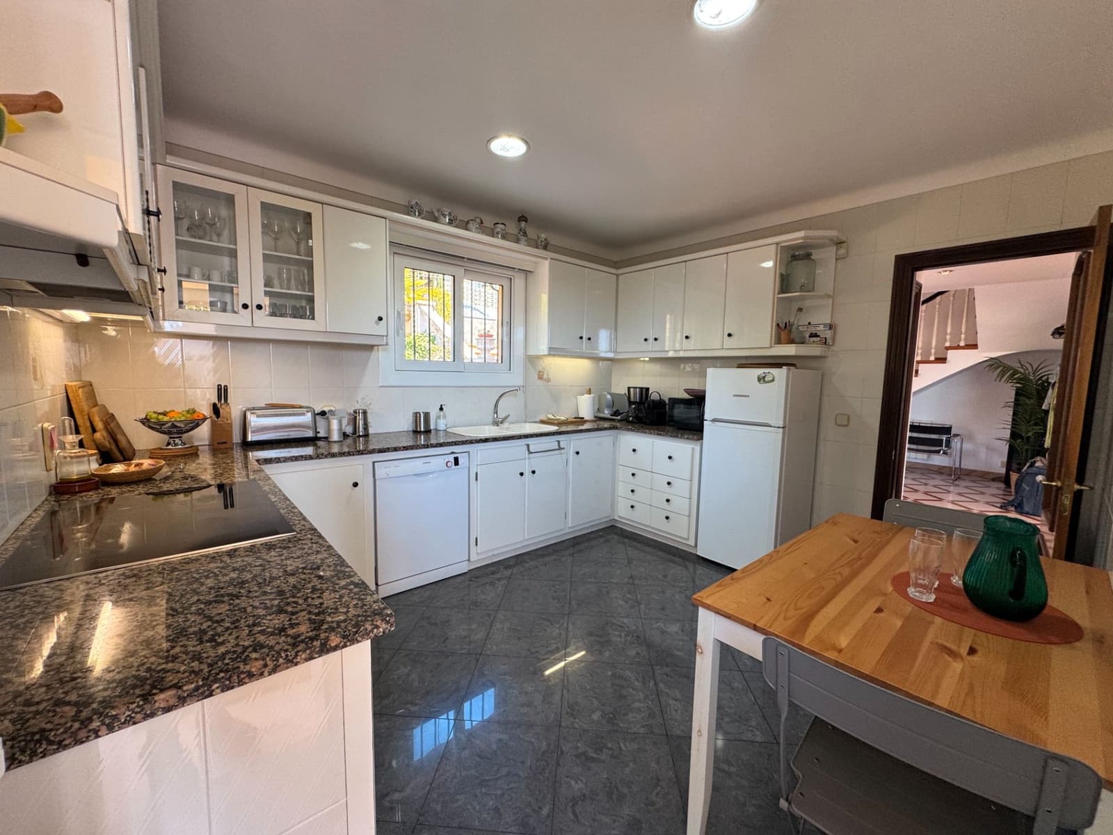 4 bedroom Villa for sale in Sant Feliu de Guixols with pool garage - € 670,000 (Ref: 9030430)