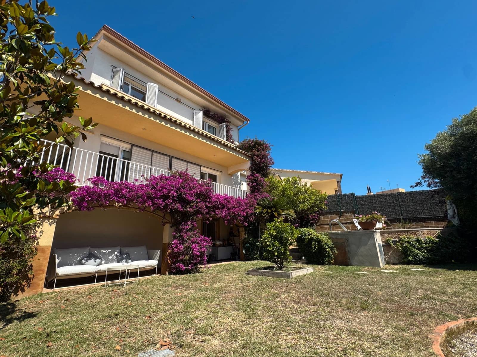 4 bedroom Villa for sale in Sant Feliu de Guixols with pool garage - € 670,000 (Ref: 9030430)