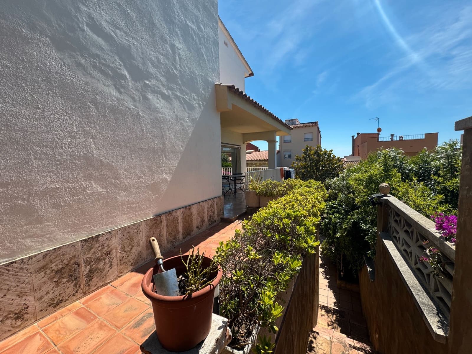 4 bedroom Villa for sale in Sant Feliu de Guixols with pool garage - € 670,000 (Ref: 9030430)