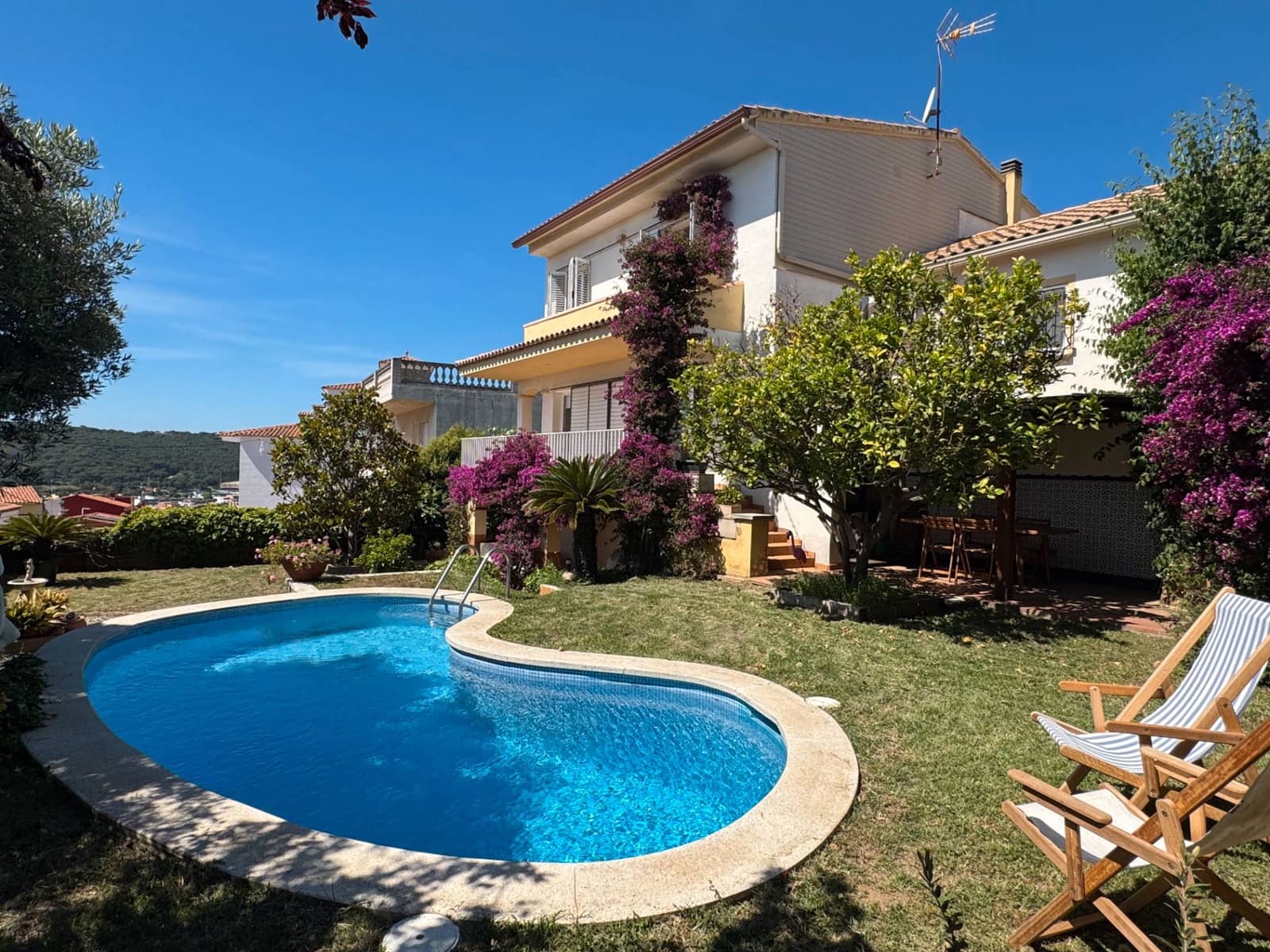 4 bedroom Villa for sale in Sant Feliu de Guixols with pool garage - € 670,000 (Ref: 9030430)