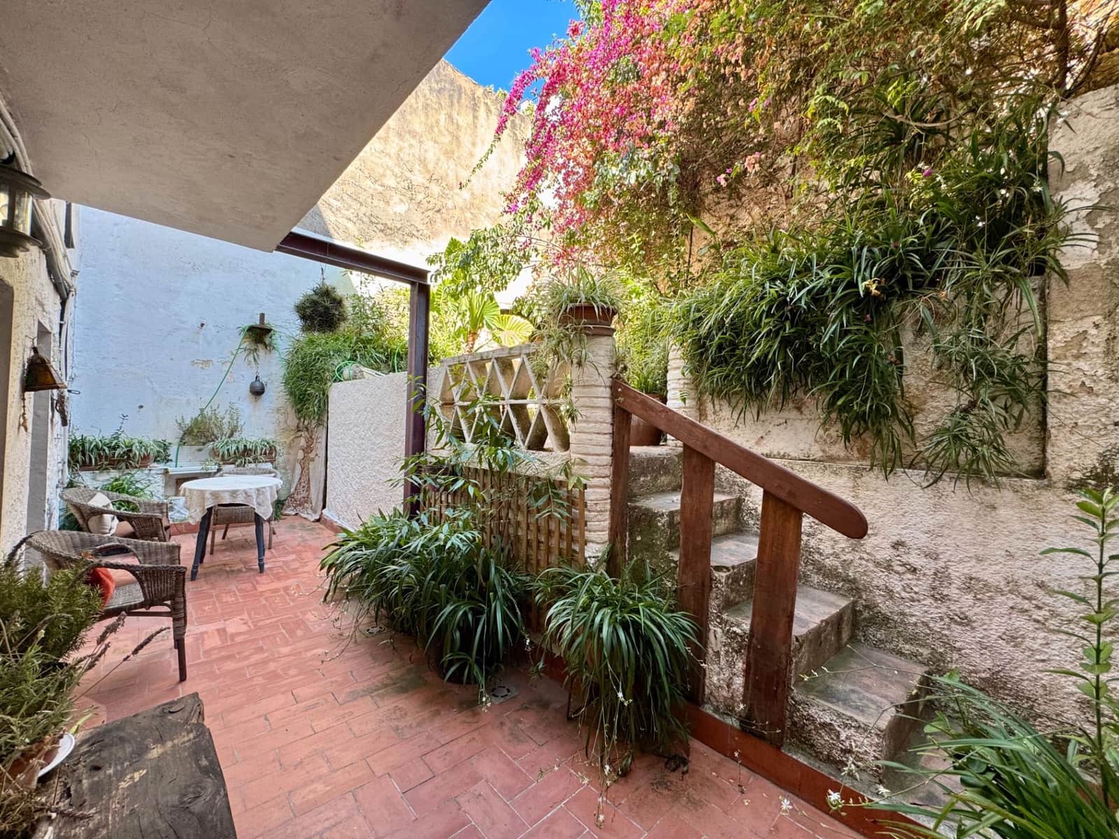 11 soveværelse Byhus til salg i Sant Feliu de Guixols - € 750.000 (Ref: 9129052)