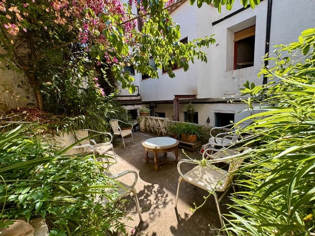 11 soveværelse Byhus til salg i Sant Feliu de Guíxols - € 750.000 (Ref: 9129052)