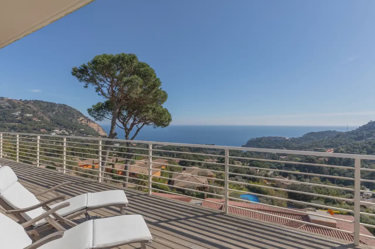 5 bedroom Villa for sale in Begur with pool garage - € 2,900,000 (Ref: 10163280)