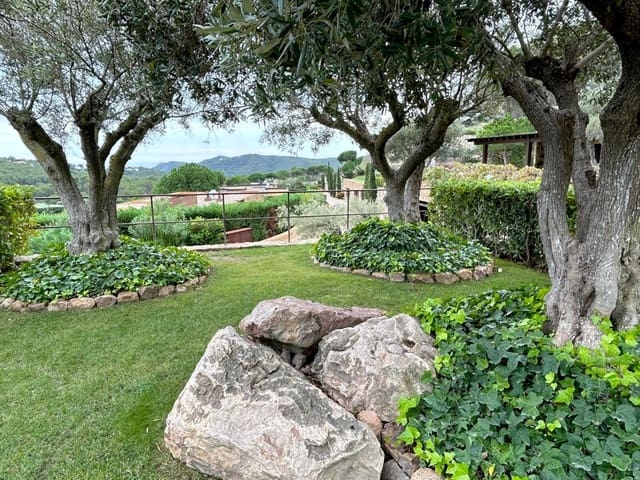 5 sypialnia Willa na sprzedaż w Begur z basenem garażem - 2 900 000 € (Ref: 8784569)