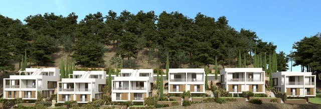 3 soverom Kjedet enebolig til salgs i Begur med svømmebasseng garasje - € 1 182 500 (Ref: 8784572)