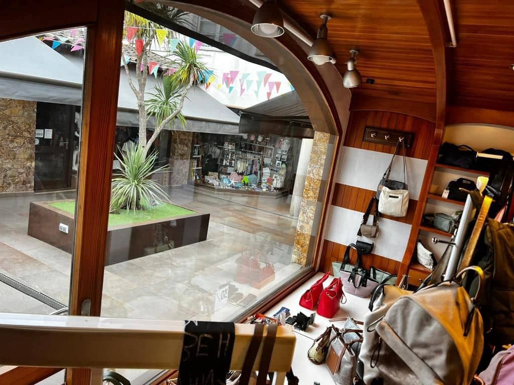 Erhverv til salg i Palafrugell - € 150.000 (Ref: 8784573)