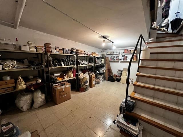 Erhverv til salg i Palafrugell - € 150.000 (Ref: 8784573)