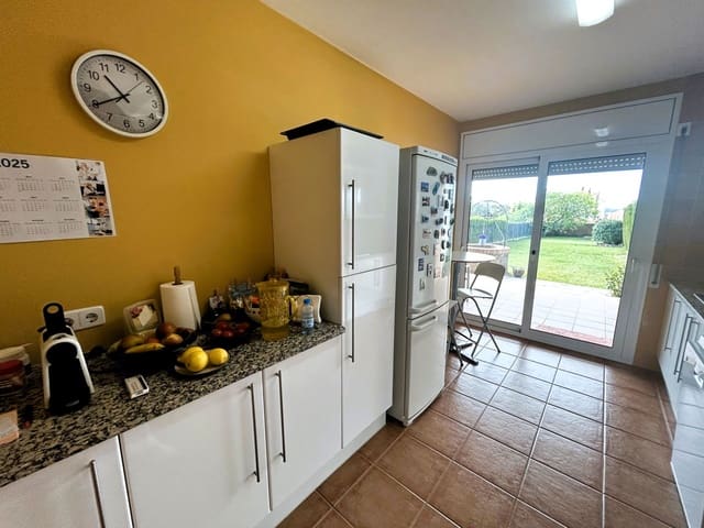 4 bedroom Semi-detached Villa for sale in Palafrugell with garage - € 480,000 (Ref: 8951955)