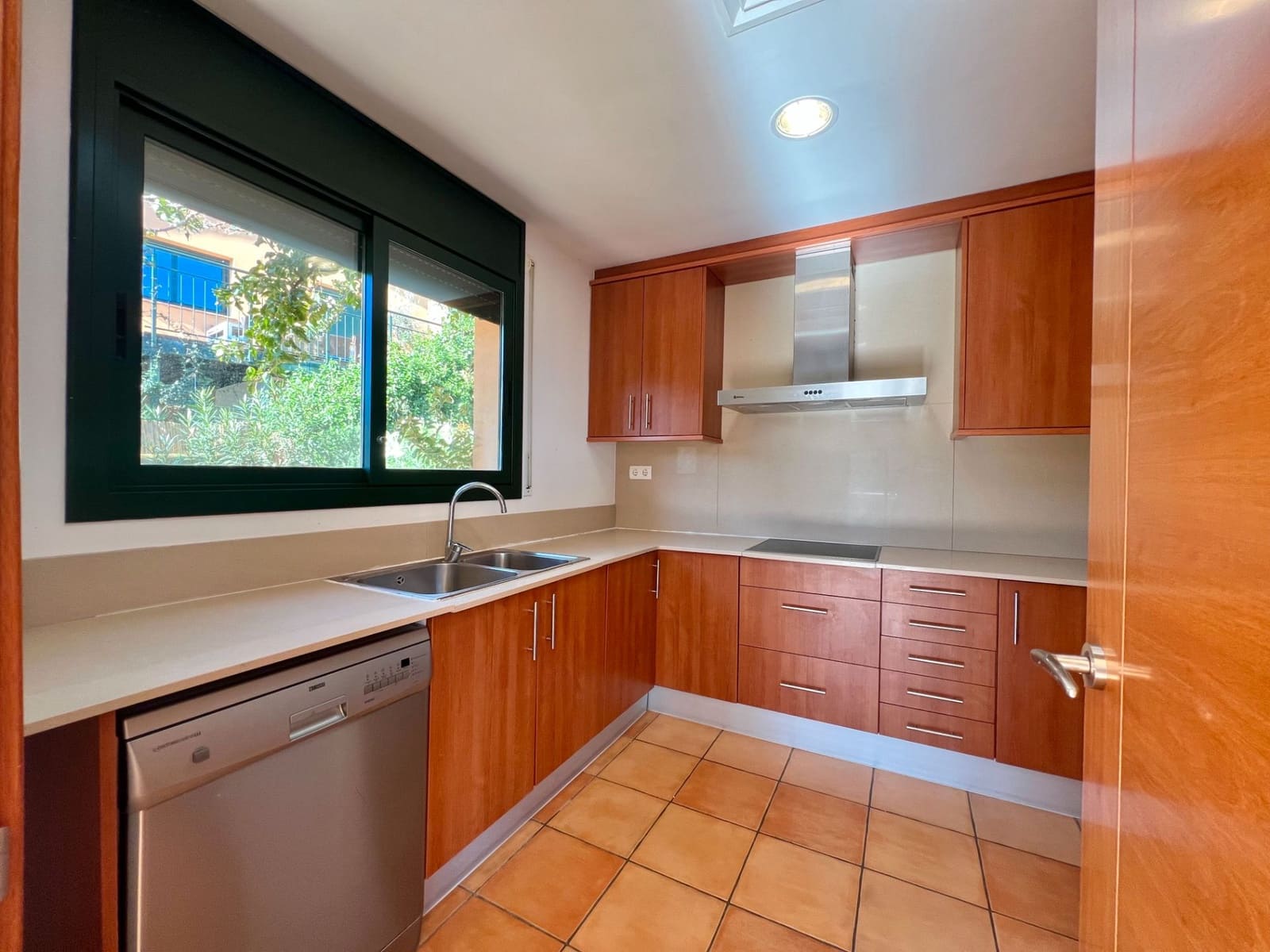 4 soveværelse Semi-Rækkehus til salg i Begur med swimmingpool - € 675.000 (Ref: 8987069)