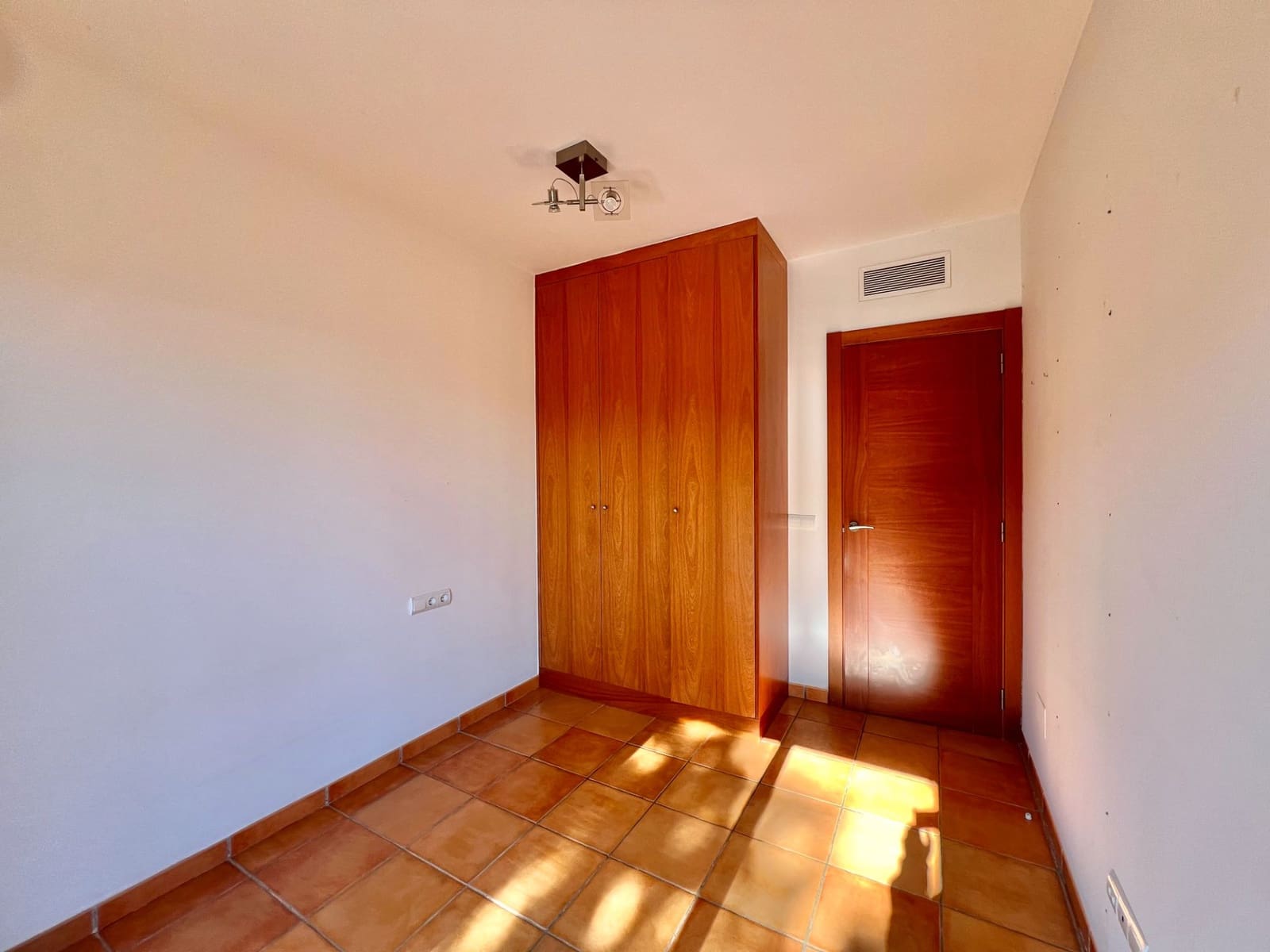 4 soveværelse Semi-Rækkehus til salg i Begur med swimmingpool - € 675.000 (Ref: 8987069)