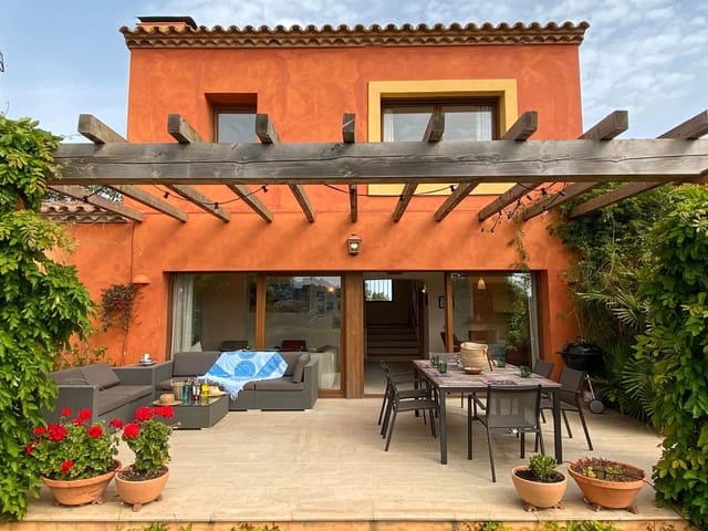 4 bedroom Finca/Country House for sale in Begur with pool garage - € 1,550,000 (Ref: 9019145)