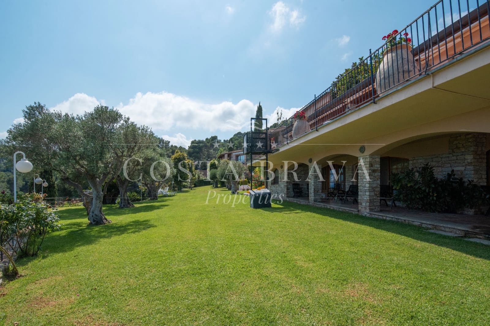 7 bedroom Villa for sale in Begur with pool garage - € 3,850,000 (Ref: 9128903)