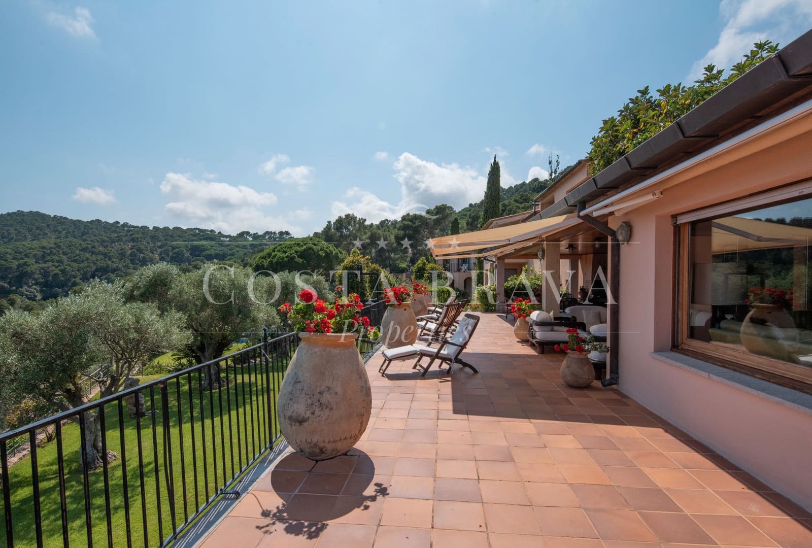 7 bedroom Villa for sale in Begur with pool garage - € 3,850,000 (Ref: 9128903)