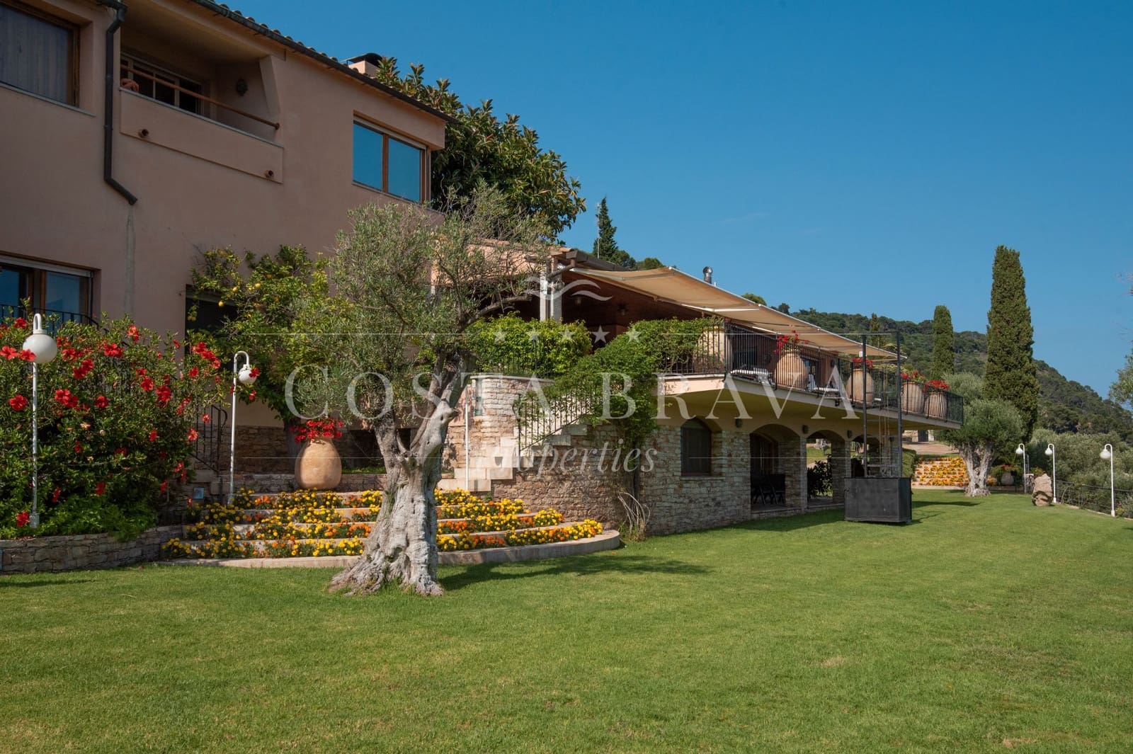 7 bedroom Villa for sale in Begur with pool garage - € 3,850,000 (Ref: 9128903)