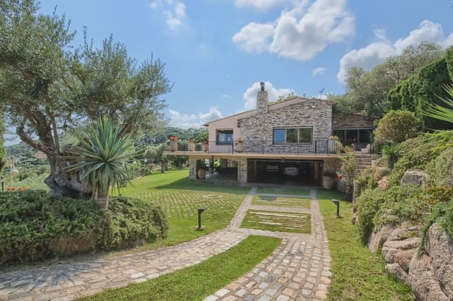7 quarto Moradia para venda em Begur com piscina - 3 490 000 € (Ref: 9818623)