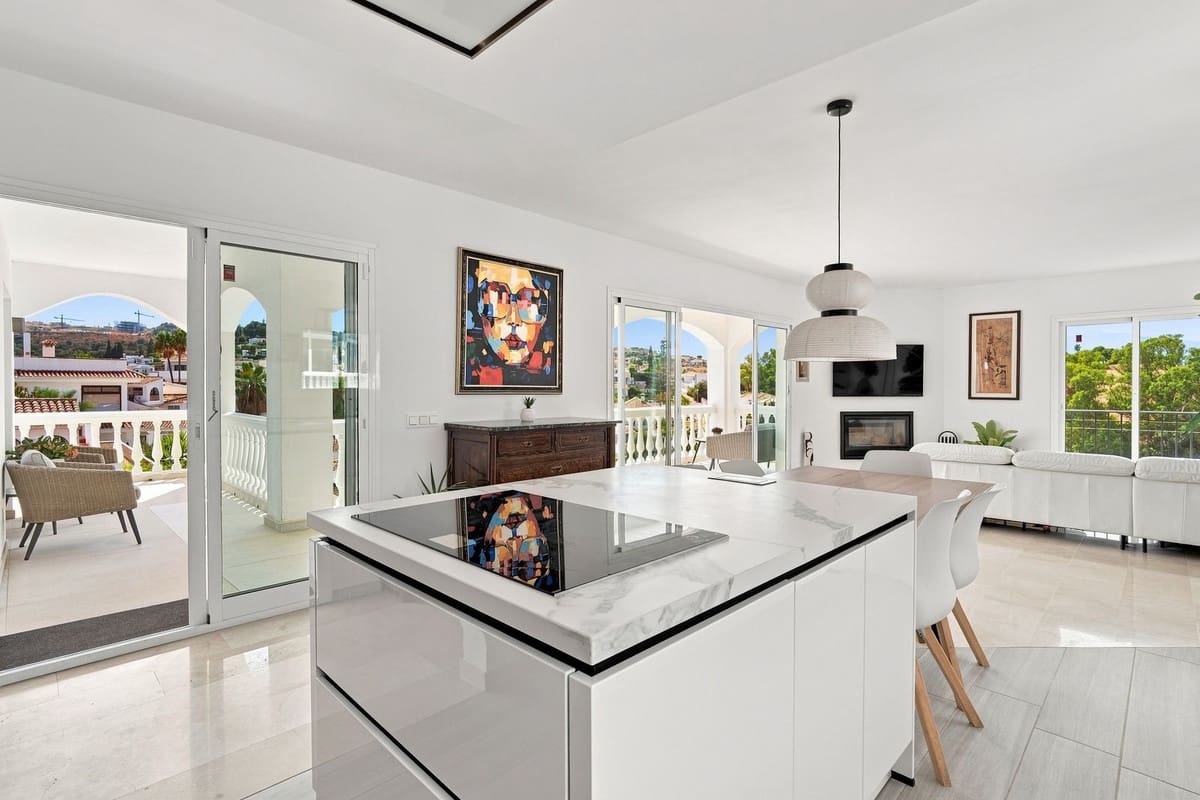 6 camera da letto Villa in vendita in Mijas con piscina - 1.095.000 € (Rif: 10009521)