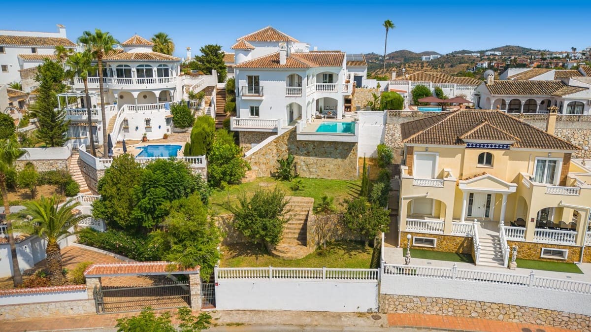 6 camera da letto Villa in vendita in Mijas con piscina - 1.095.000 € (Rif: 10009521)