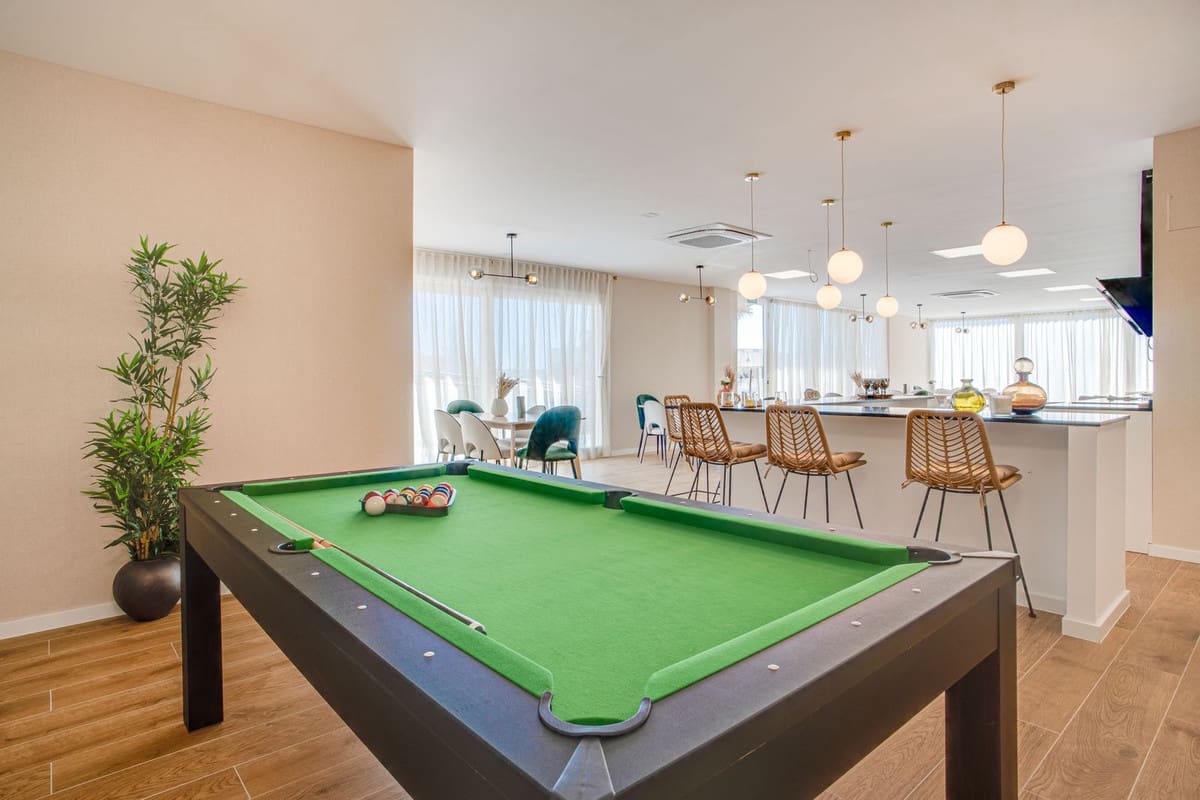 3 makuuhuone Omakotitalo myytävänä paikassa La Cala de Mijas mukana uima-altaan - 799 000 € (Ref: 10019754)
