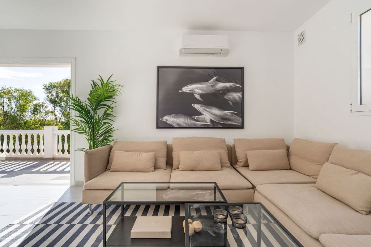 3 bedroom Villa for sale in Torrenueva with pool - € 890,000 (Ref: 10023262)